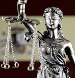 immigration lawyer marbella.